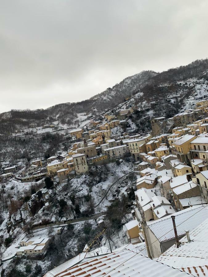 B&B Al Castello Castelmezzano Exterior photo